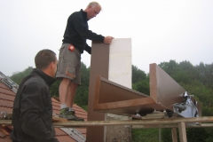 Pose entourage de cheminée en zinc